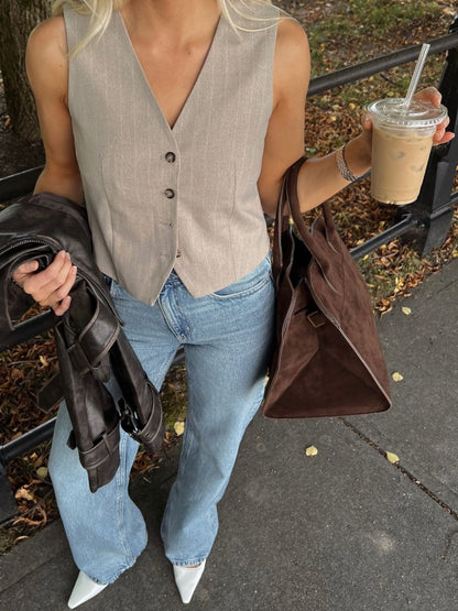 Beautifully Crafted Bag in a Classic Style