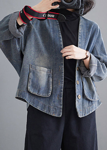 A Vintage Style Coat with Delicate Timeless Details