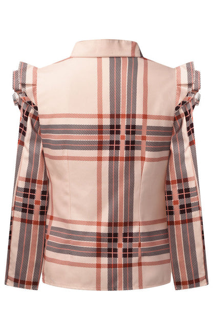 Gracefully Styled Coat for Any Occasion