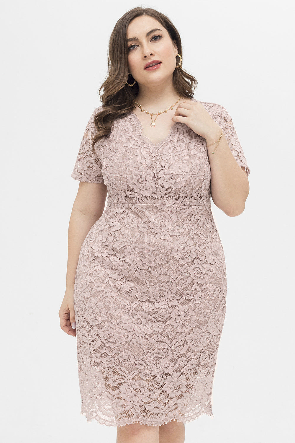 Beautifully Finished Dress in a Timeless Design