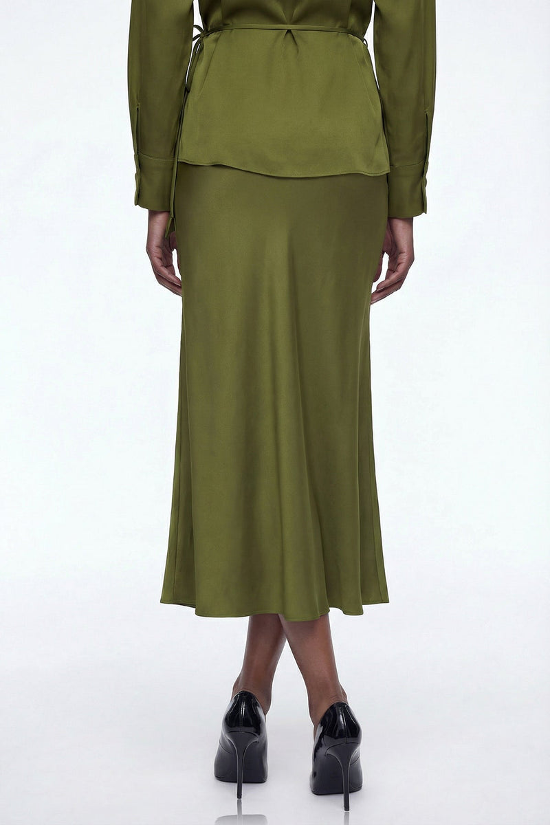 Polished Garment with an Effortless Classic Look