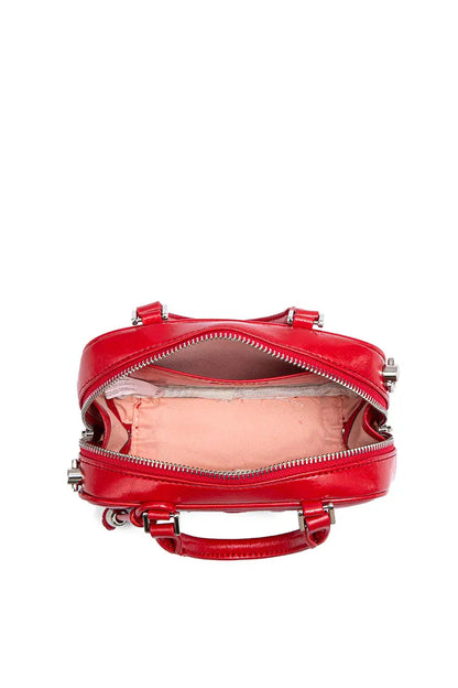 A Vintage Style Bag with Delicate Timeless Details