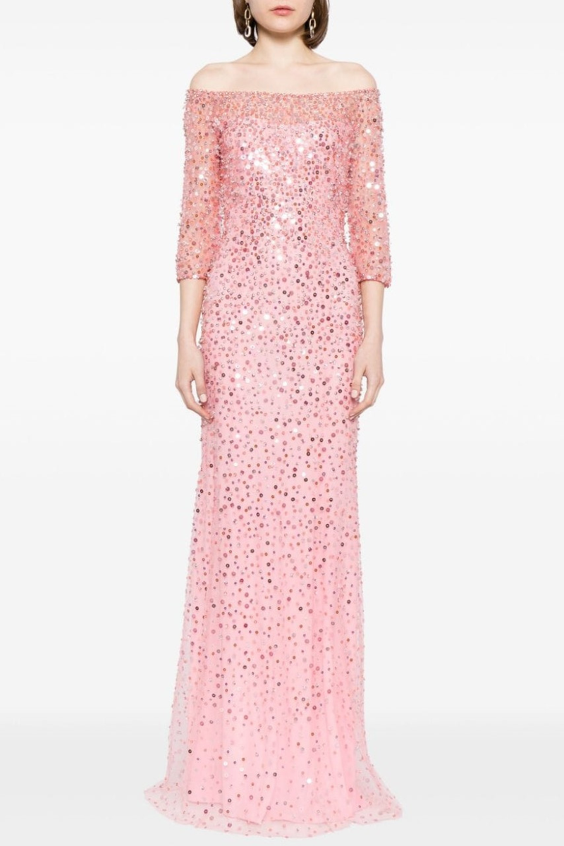 Beautifully Finished Dress in a Timeless Design