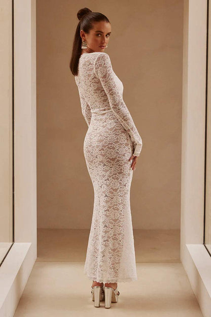 A Vintage Style Dress with Delicate Timeless Details