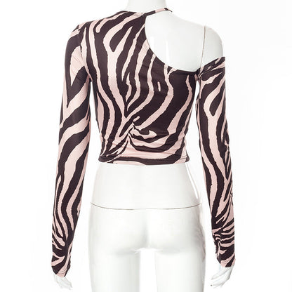 Sophisticated Garment with a Clean Classic Look