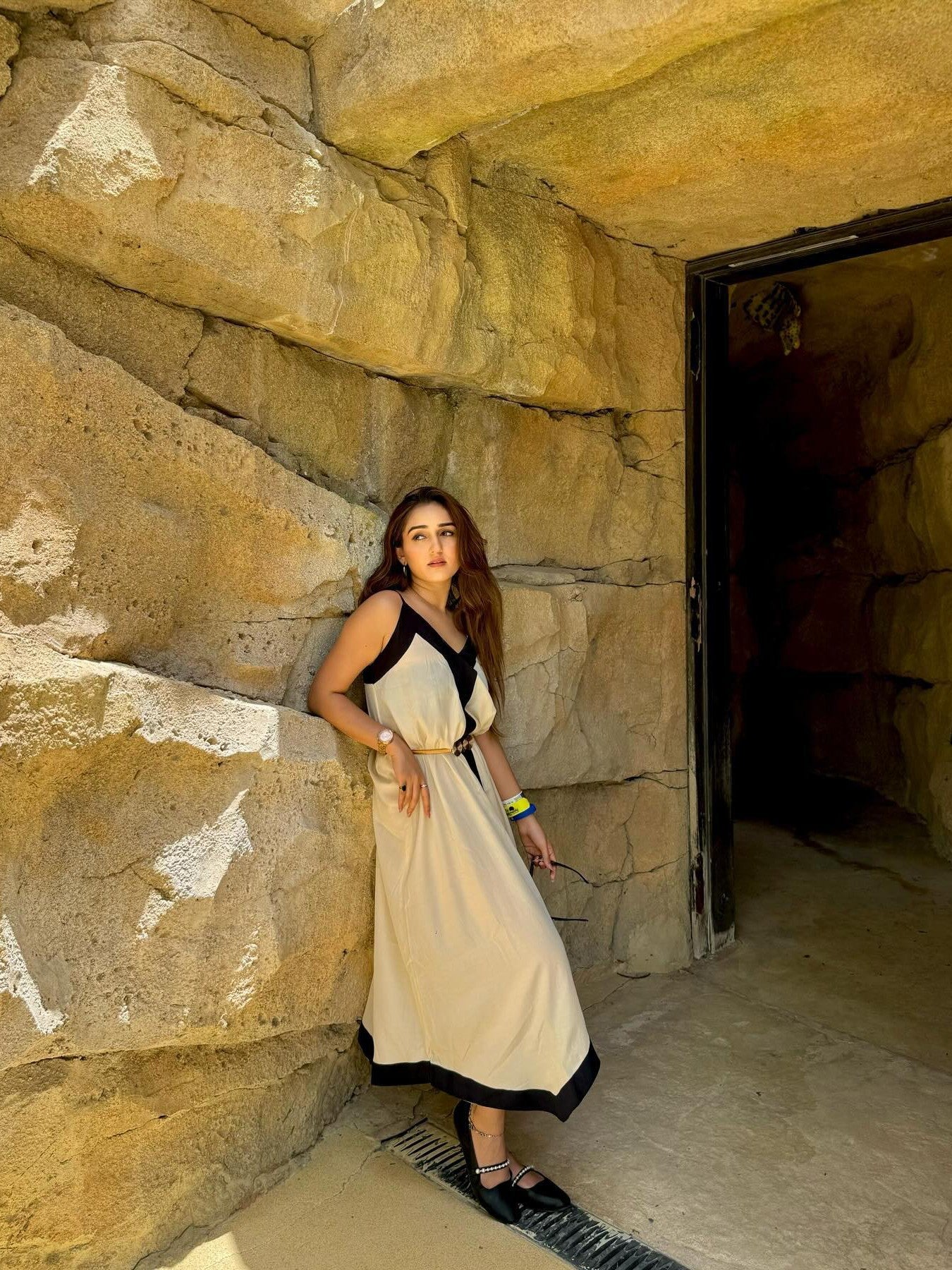Beautifully Crafted Dress in a Classic Style