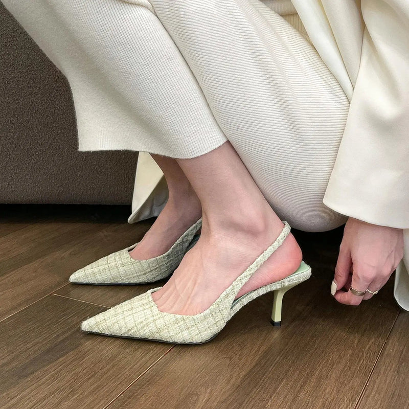 Well Tailored Shoes with a Graceful Silhouette