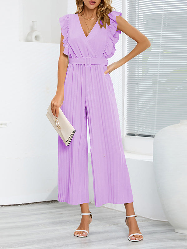 Sophisticated Garment with a Clean Classic Look