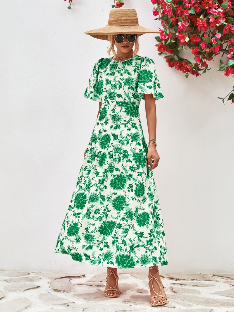 Effortlessly Elegant Dress with a Timeless Design