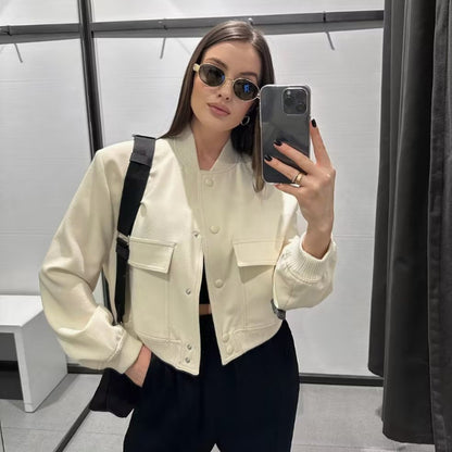 Polished Jacket with an Effortless Classic Look