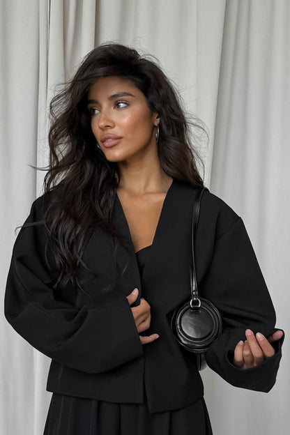 Elegantly Styled Cardigan for Everyday Wear