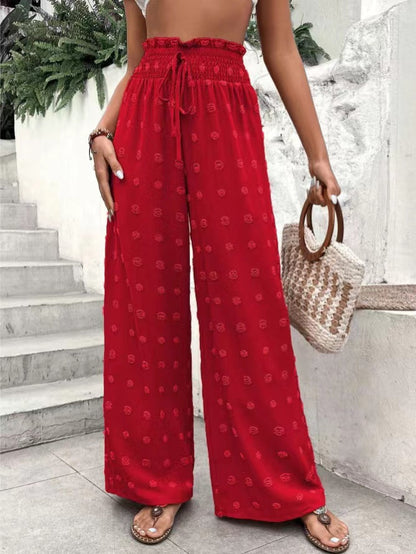 Well Tailored Pants with a Graceful Silhouette
