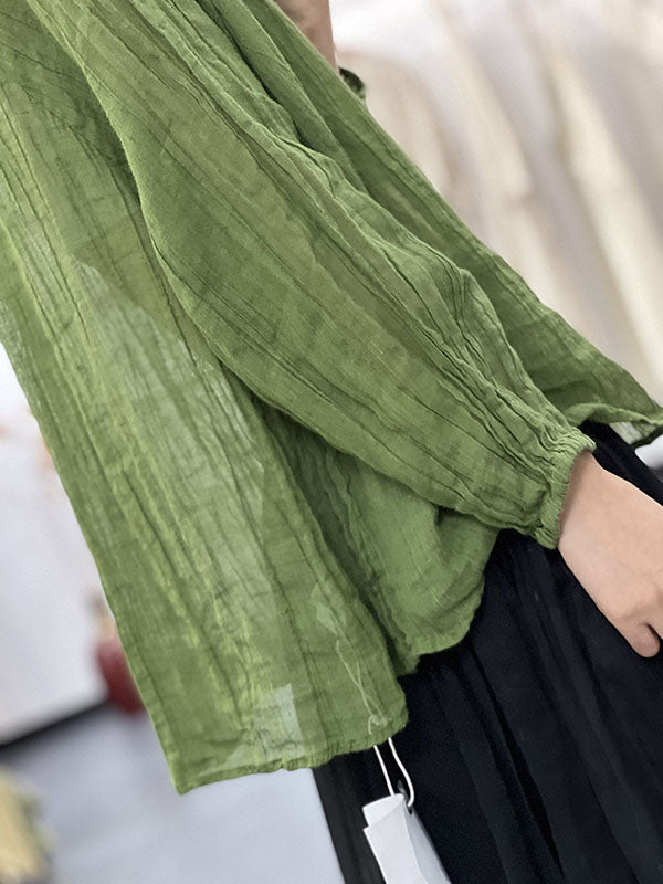 Well Tailored Blouse with a Graceful Silhouette