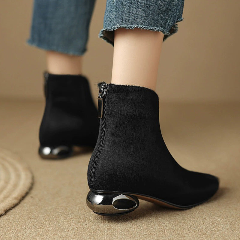 Polished Boots with an Effortless Classic Look