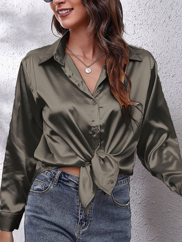 Classic Vintage Blouse with a Flattering Fit