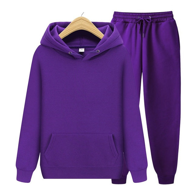 Classic Vintage Pullover with a Flattering Fit