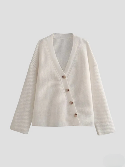 Classic Vintage Sweater with a Flattering Fit