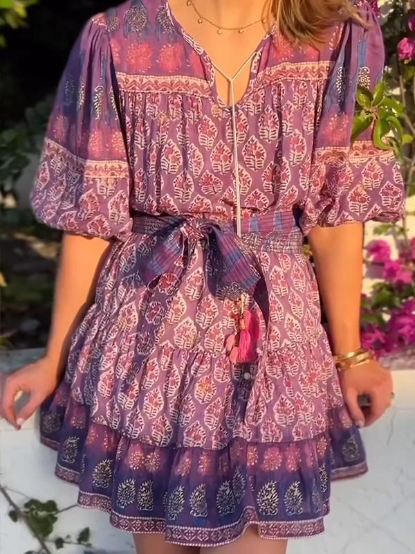 Classic Vintage Dress with a Flattering Fit