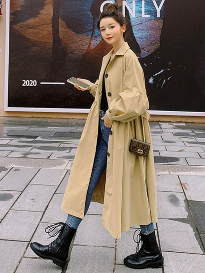 Elegantly Styled Coat for Everyday Wear
