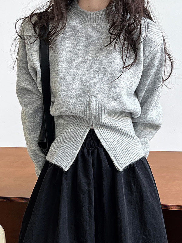 Classic Vintage Sweater with a Flattering Fit