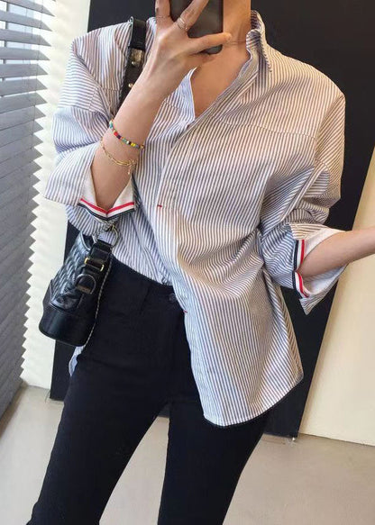 Effortlessly Elegant Shirt with a Timeless Design