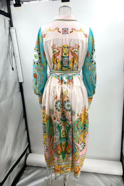 Classic Vintage & Enduringly Stylish Dress