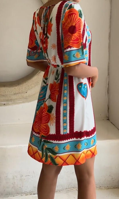 Beautifully Finished Dress in a Timeless Design