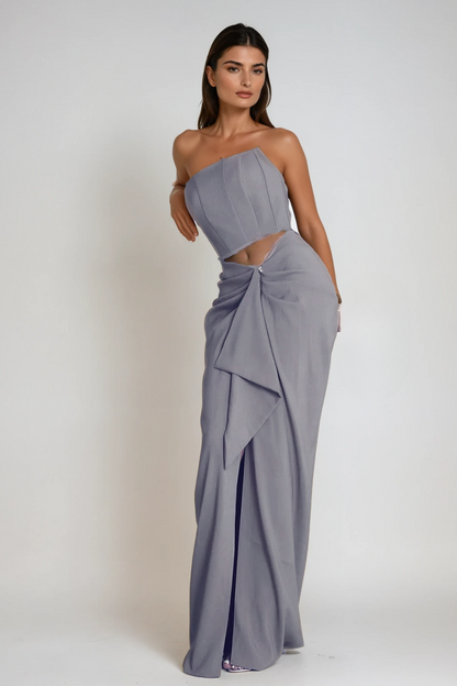 Well Tailored Garment with a Graceful Silhouette