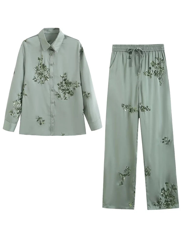 Classic Vintage Garment with a Flattering Fit
