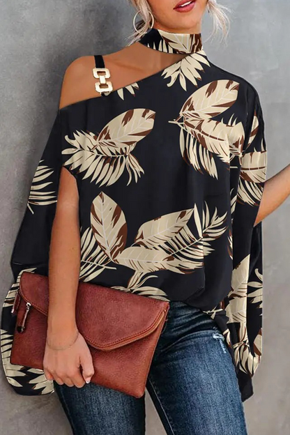 Beautifully Finished Blouse in a Timeless Design