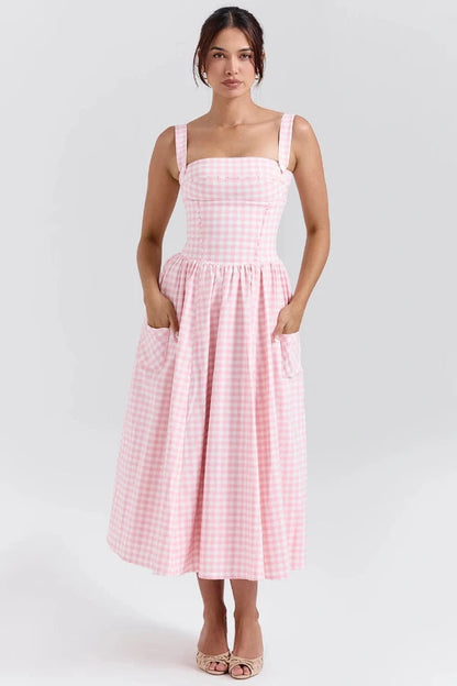 Sophisticated Dress with a Clean Classic Look
