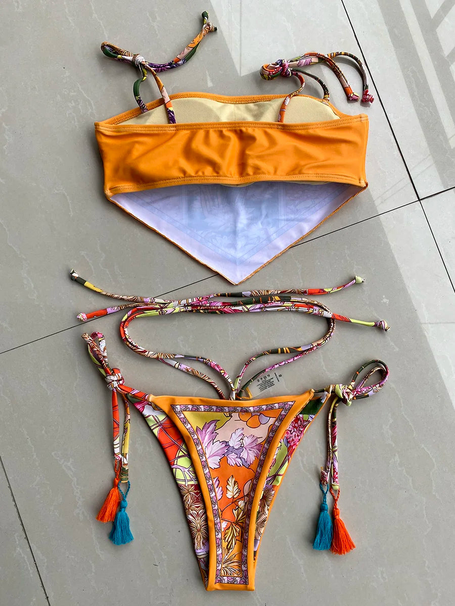 Beautifully Finished Bikini in a Timeless Design
