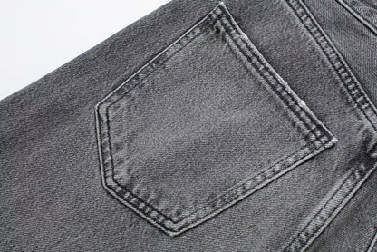 Elegantly Styled Pants for Everyday Wear