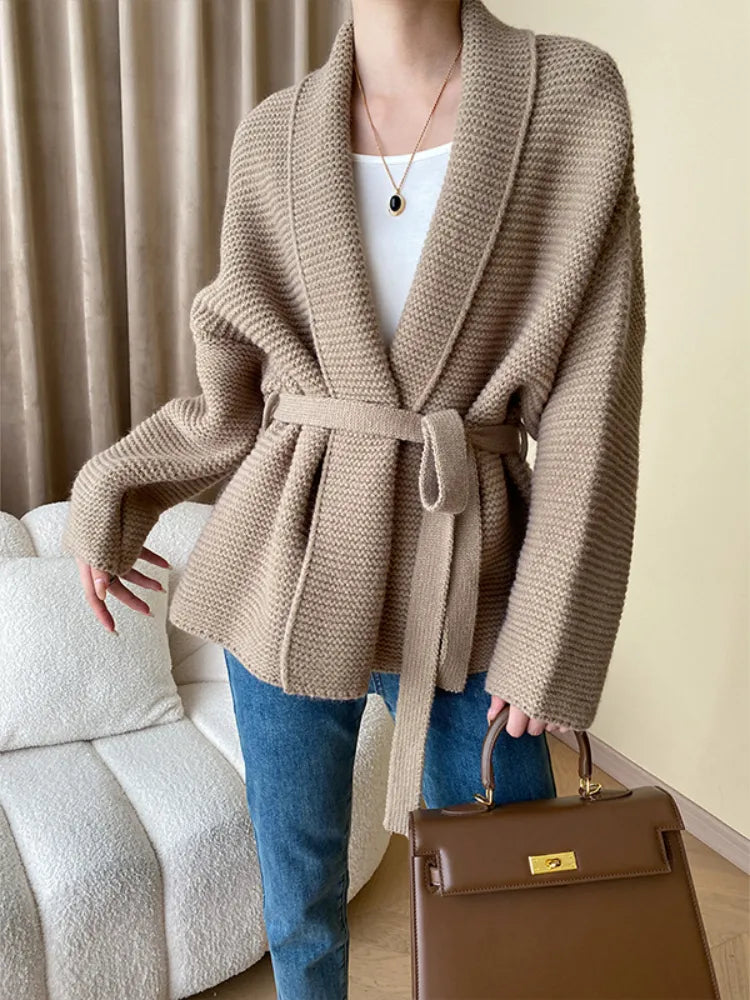 Gracefully Styled Cardigan for Any Occasion