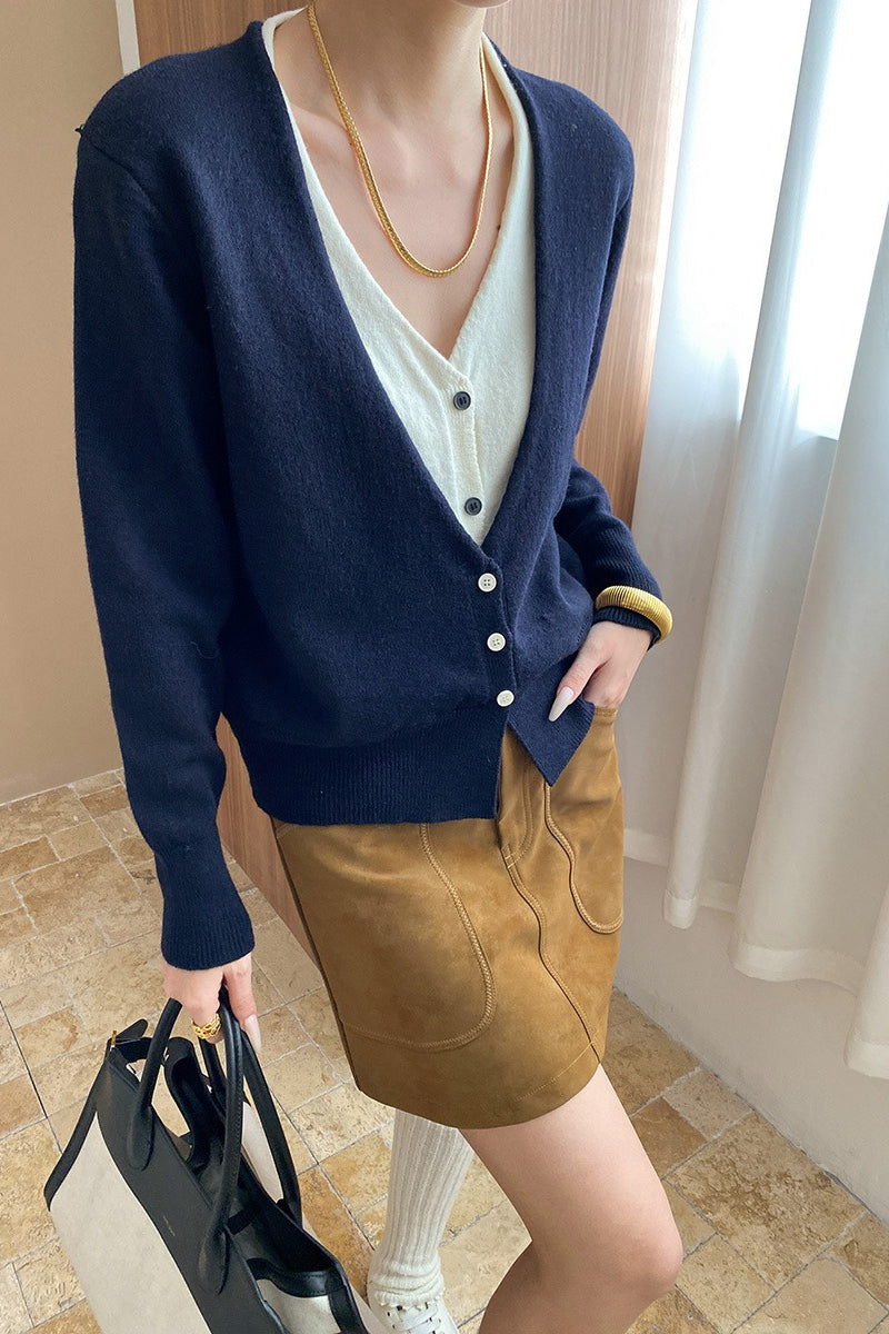 Classic Vintage Cardigan with a Flattering Fit