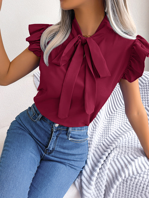 Beautifully Crafted Blouse in a Classic Style