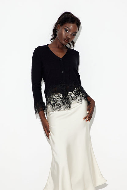 Beautifully Crafted Top in a Classic Style