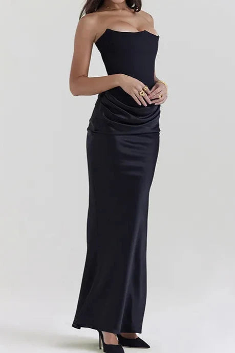 Classic Vintage Garment with a Flattering Fit