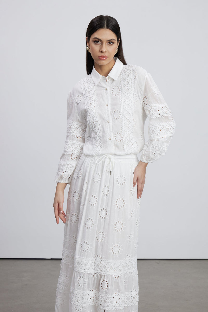 Beautifully Finished Garment in a Timeless Design