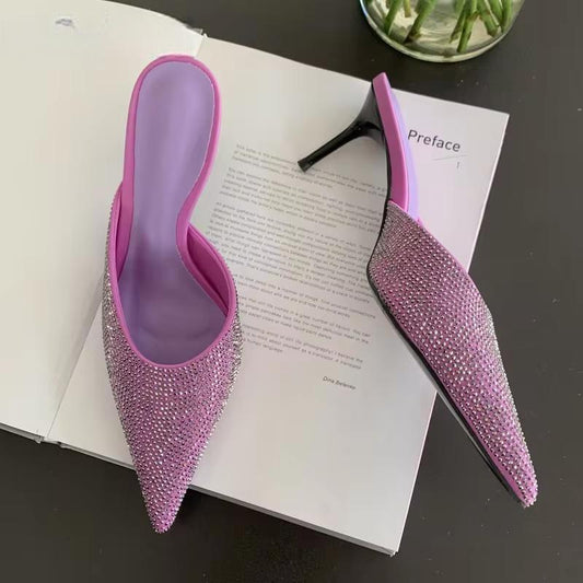 Polished Heels with an Effortless Classic Look