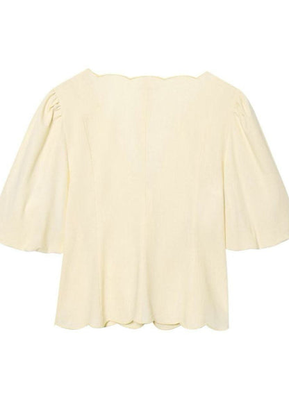 Classic Vintage & Enduringly Stylish Blouse