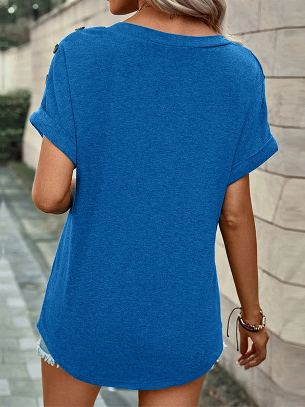 Beautifully Finished T-Shirt in a Timeless Design
