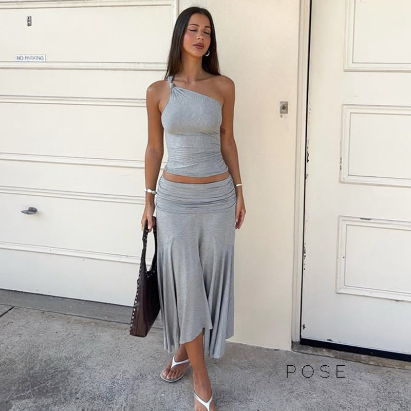 Beautifully Crafted Garment in a Classic Style