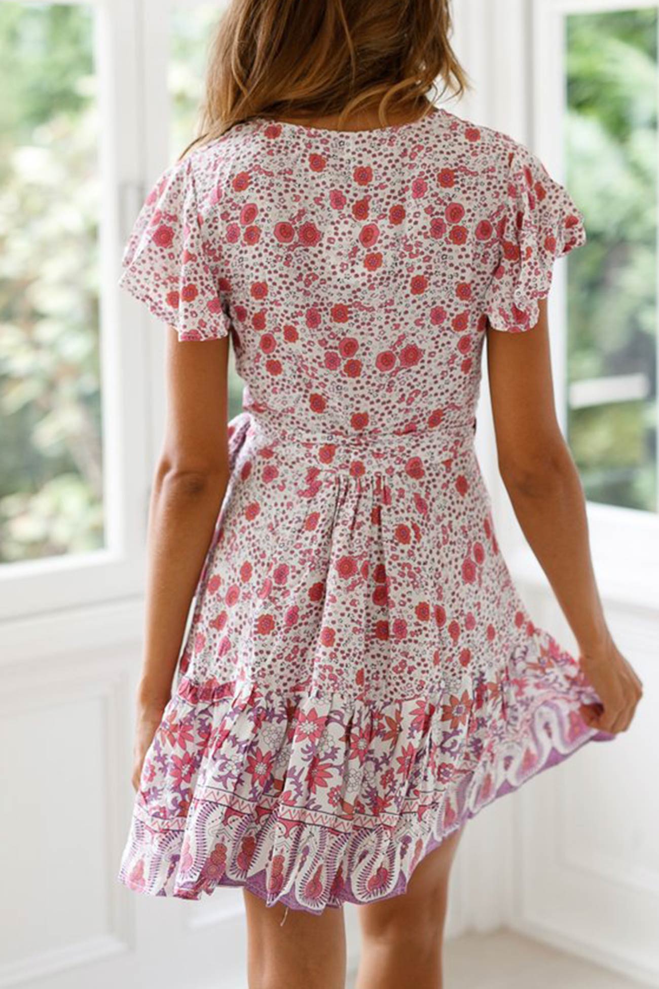 Sophisticated Dress with a Clean Classic Look