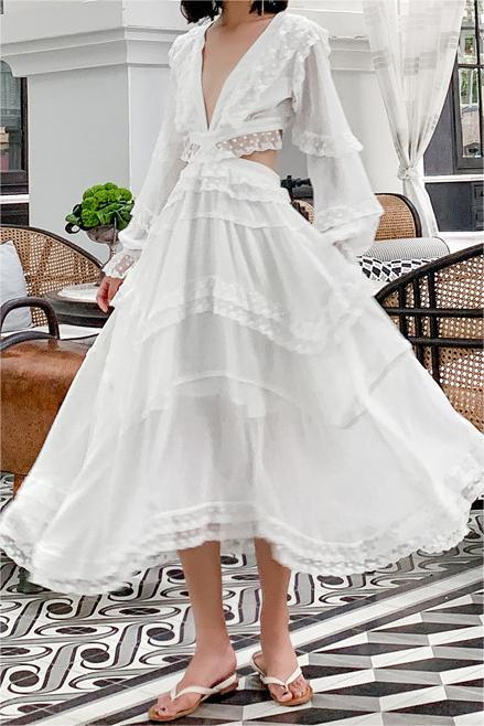 Gracefully Styled Dress for Any Occasion