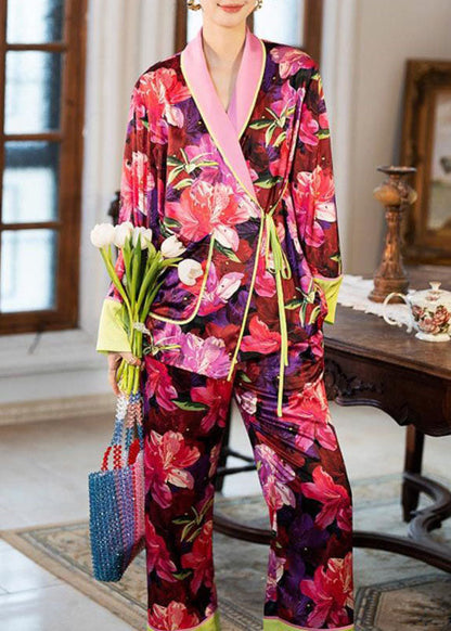 Effortlessly Elegant Garment with a Timeless Design