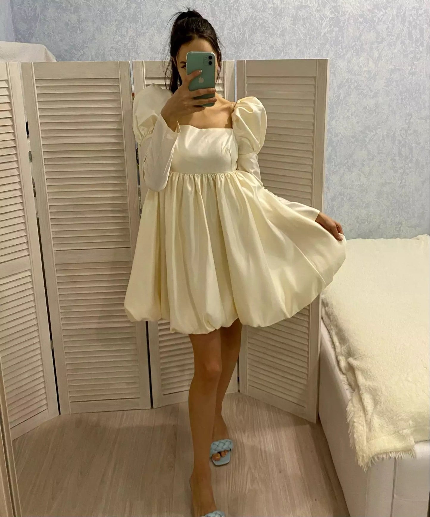 Beautifully Crafted Dress in a Classic Style