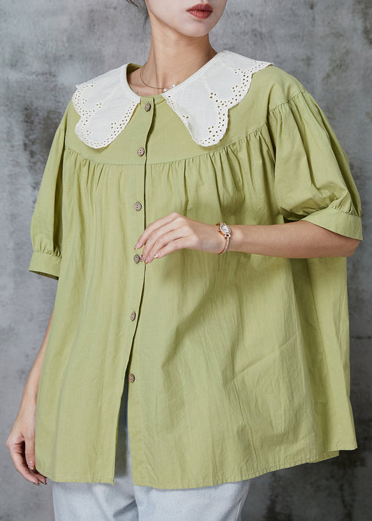 Beautifully Crafted Blouse in a Classic Style