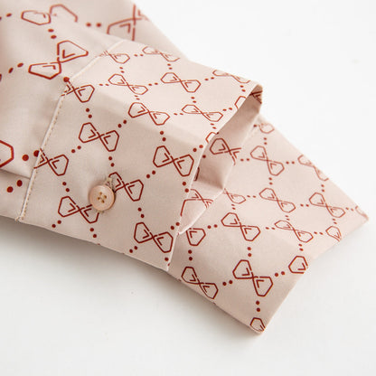 Beautifully Finished Top in a Timeless Design
