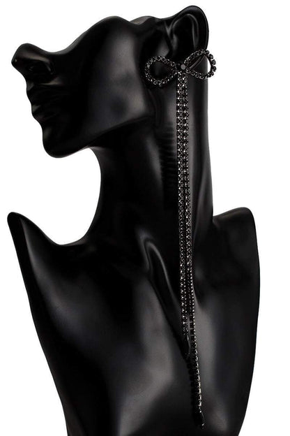 Gracefully Styled Garment for Any Occasion